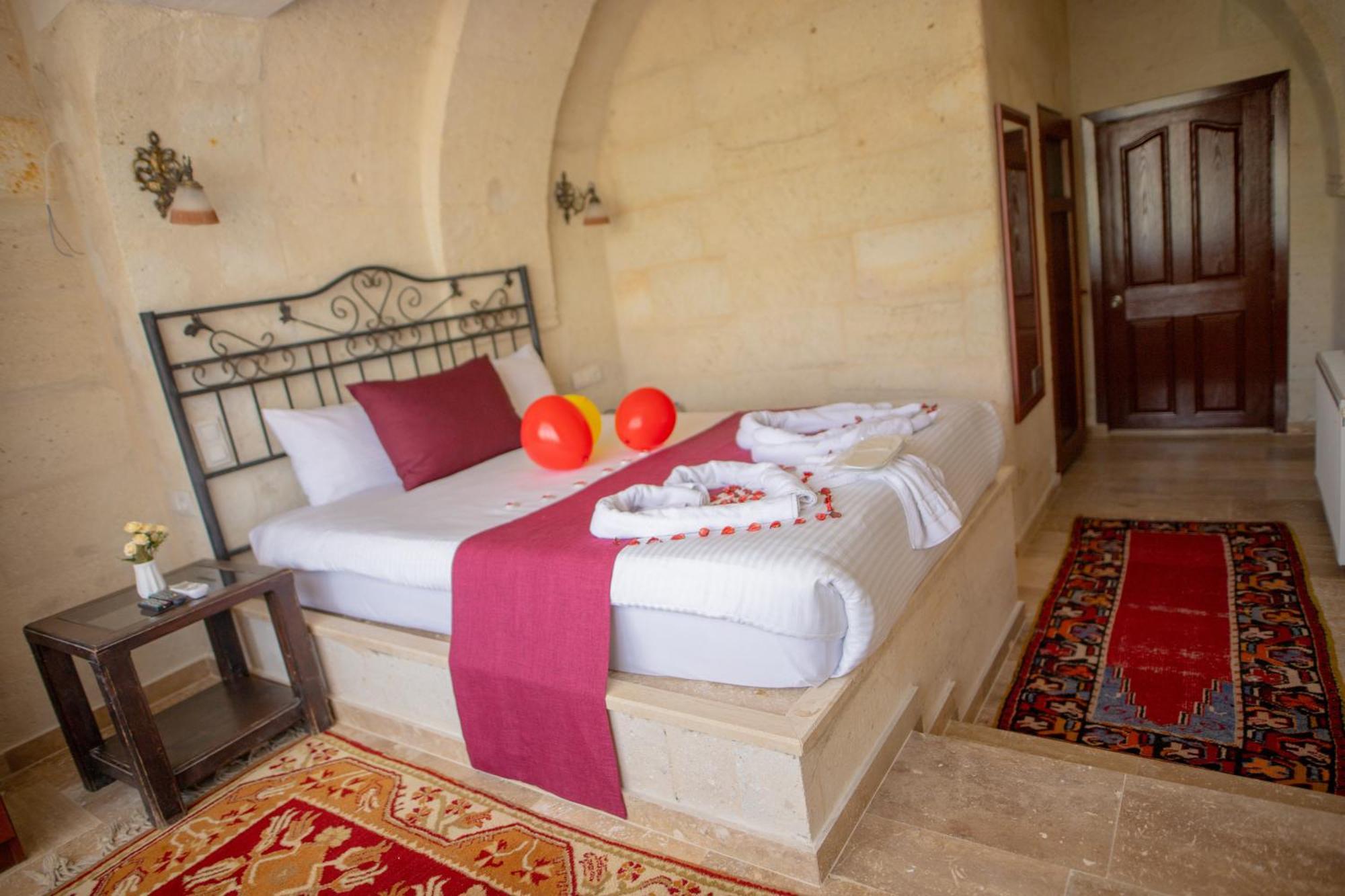 Gueven Cave Hotel Göreme Ngoại thất bức ảnh